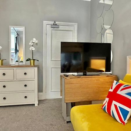 Stay In Edgware Road Guesthouse Londra Dış mekan fotoğraf