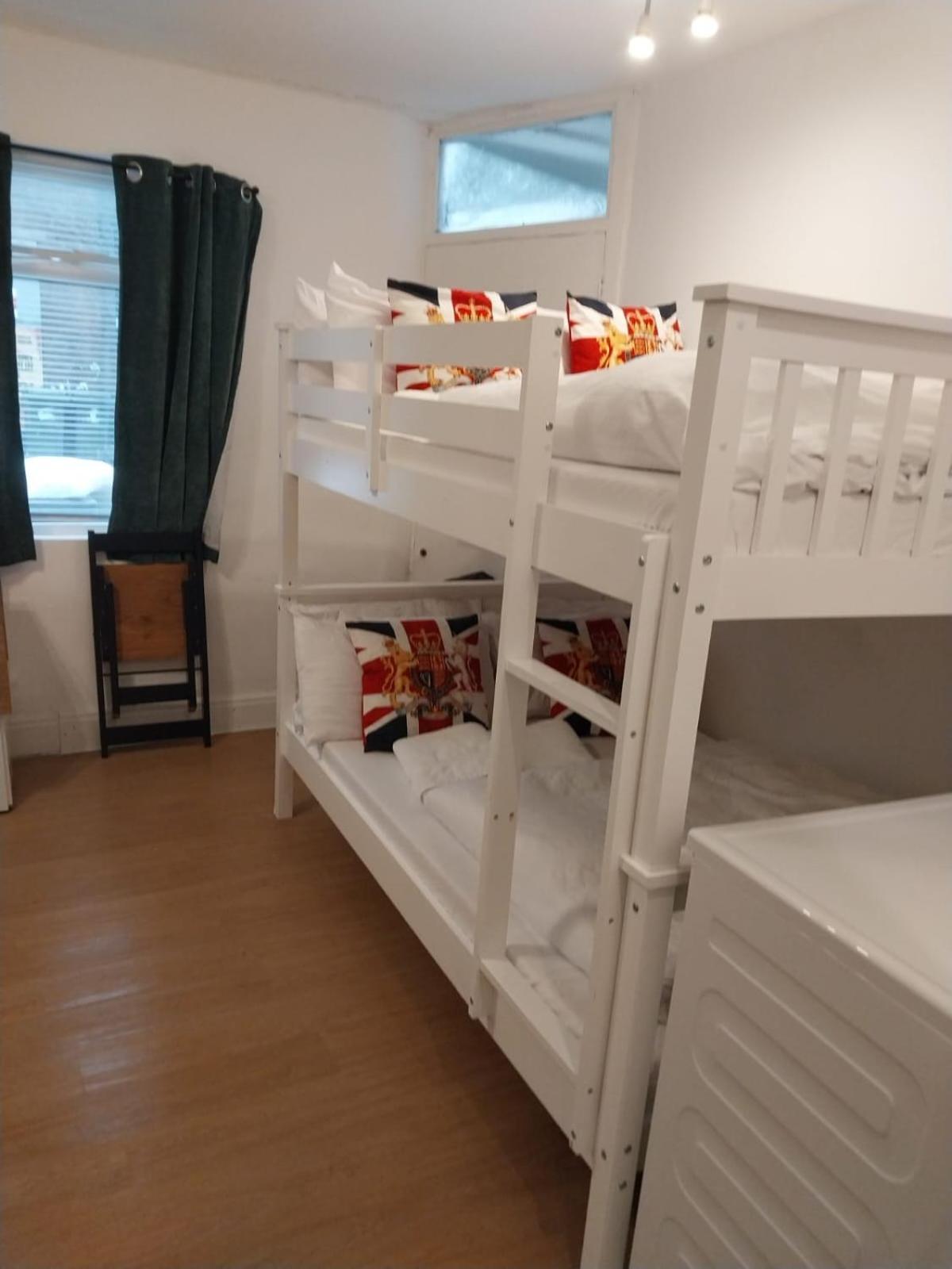 Stay In Edgware Road Guesthouse Londra Dış mekan fotoğraf